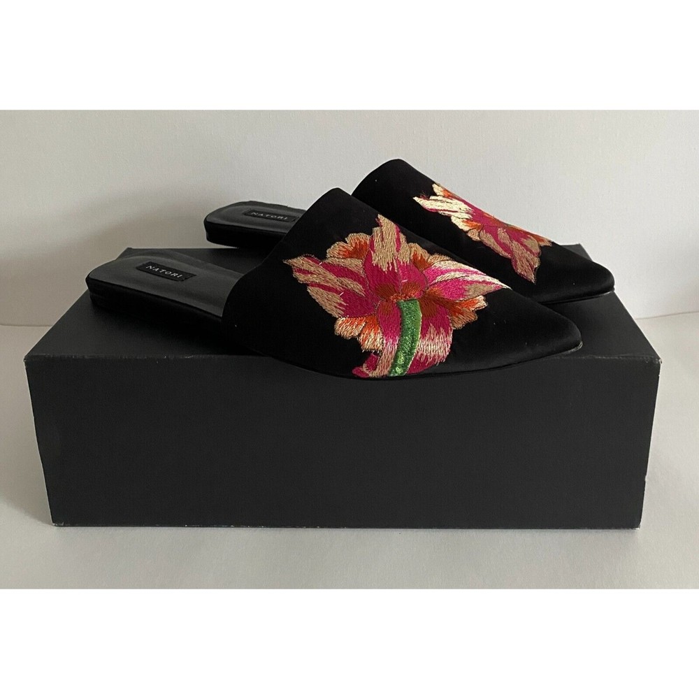 Natori Womens Arri Satin Embroidered Slides 10M Mules Flats Floral Slip On